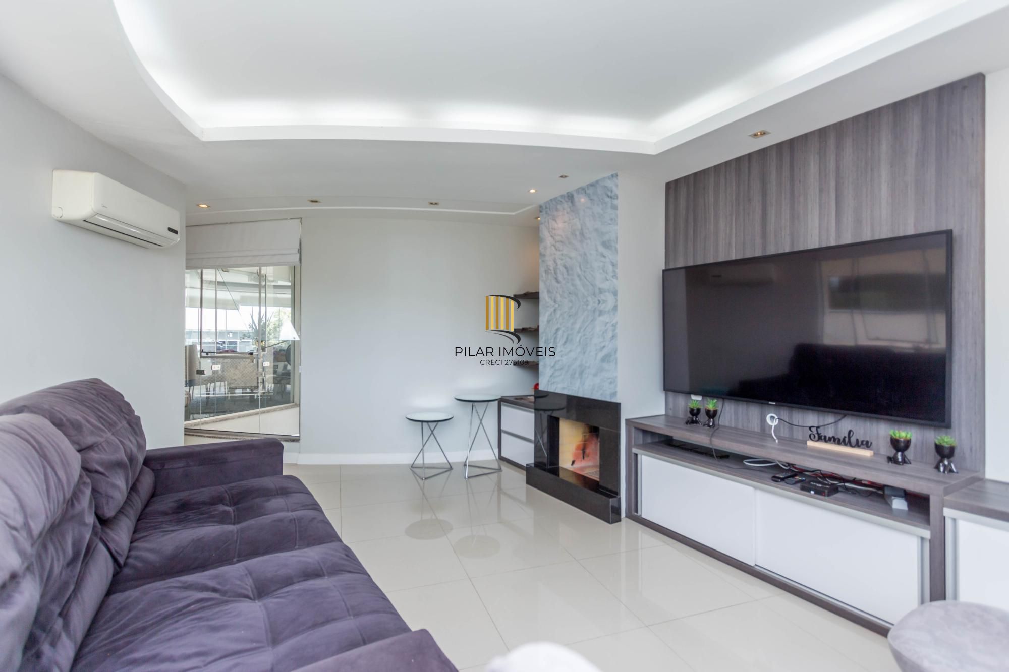 Casa Alto Padrão 3 dormitórios, 2 suítes, 4 banheiros, 4 vagas/box, Bairro Santo Antonio em Porto Alegre RS