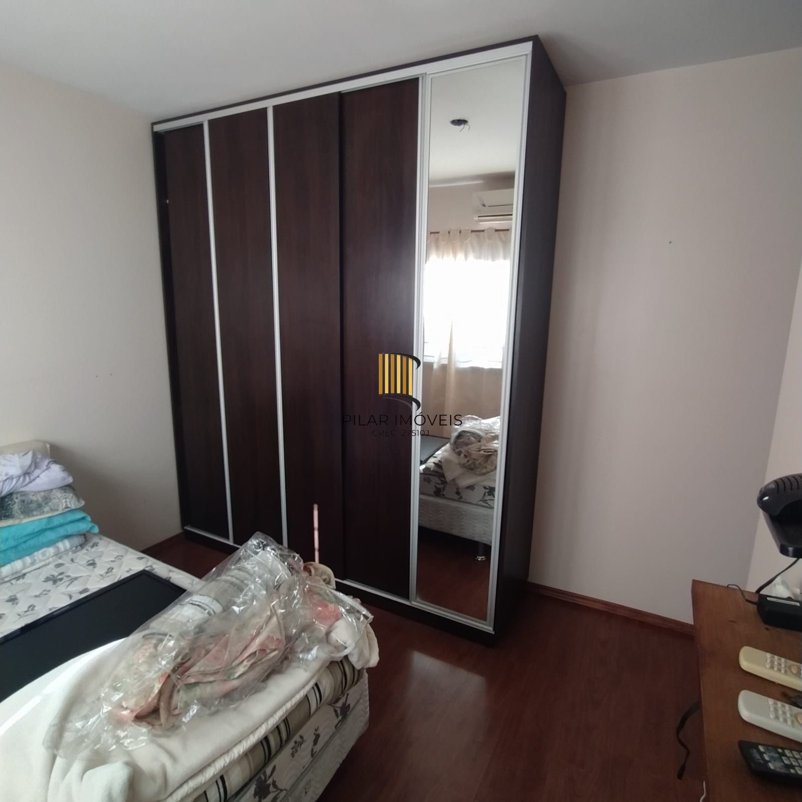 Casa 2 quartos, suíte, cozinha grande, lavanderia, aquecimento a gas, pátio grande