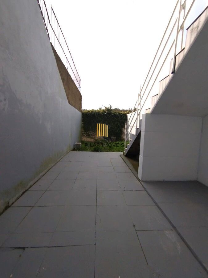 Sobrado triplex com 142m² -  apenas R$ 2.500,00 m² - aceita FGTS/FInanciamento
