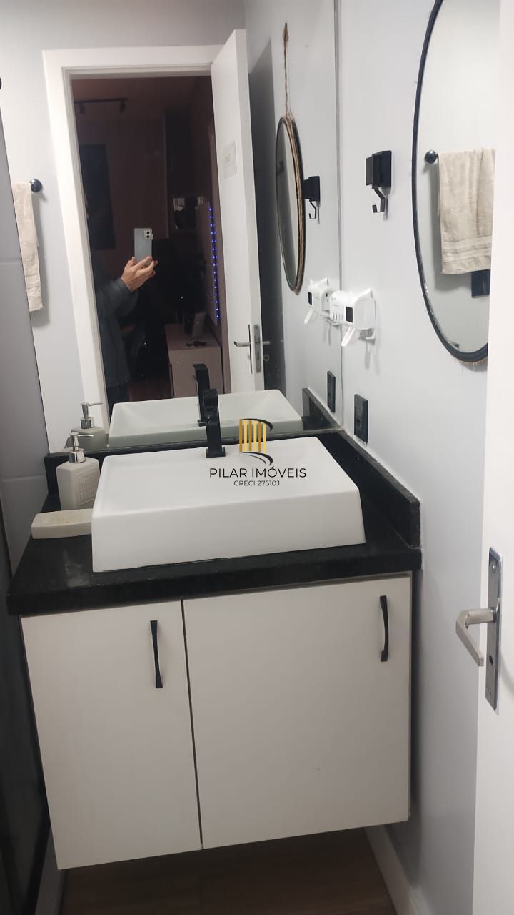 Apartamento 2 dormitórios no bairro Restinga