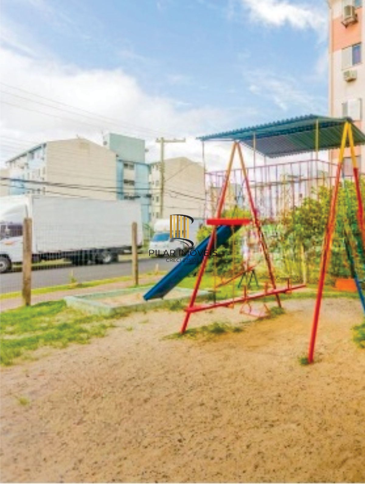 Lindo apartamento reformado - financia 100% pelo MCMV