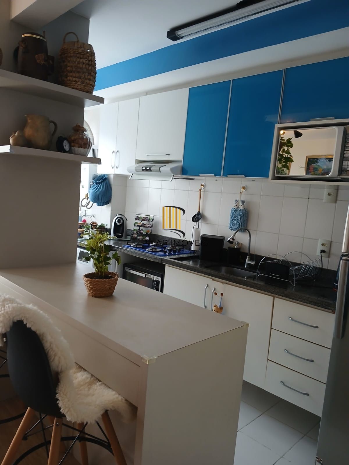 APARTAMENTO EM ÓTIMO ESTADO SEMI MOBILIADO PRONTO PARA MORAR!! 🔥