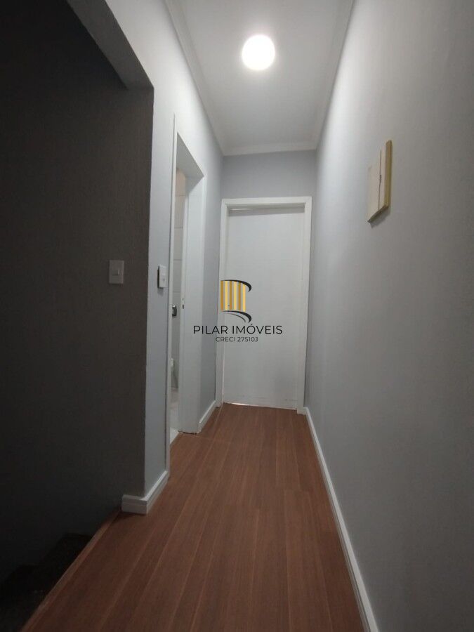 Sobrado triplex com 142m² -  apenas R$ 2.500,00 m² - aceita FGTS/FInanciamento