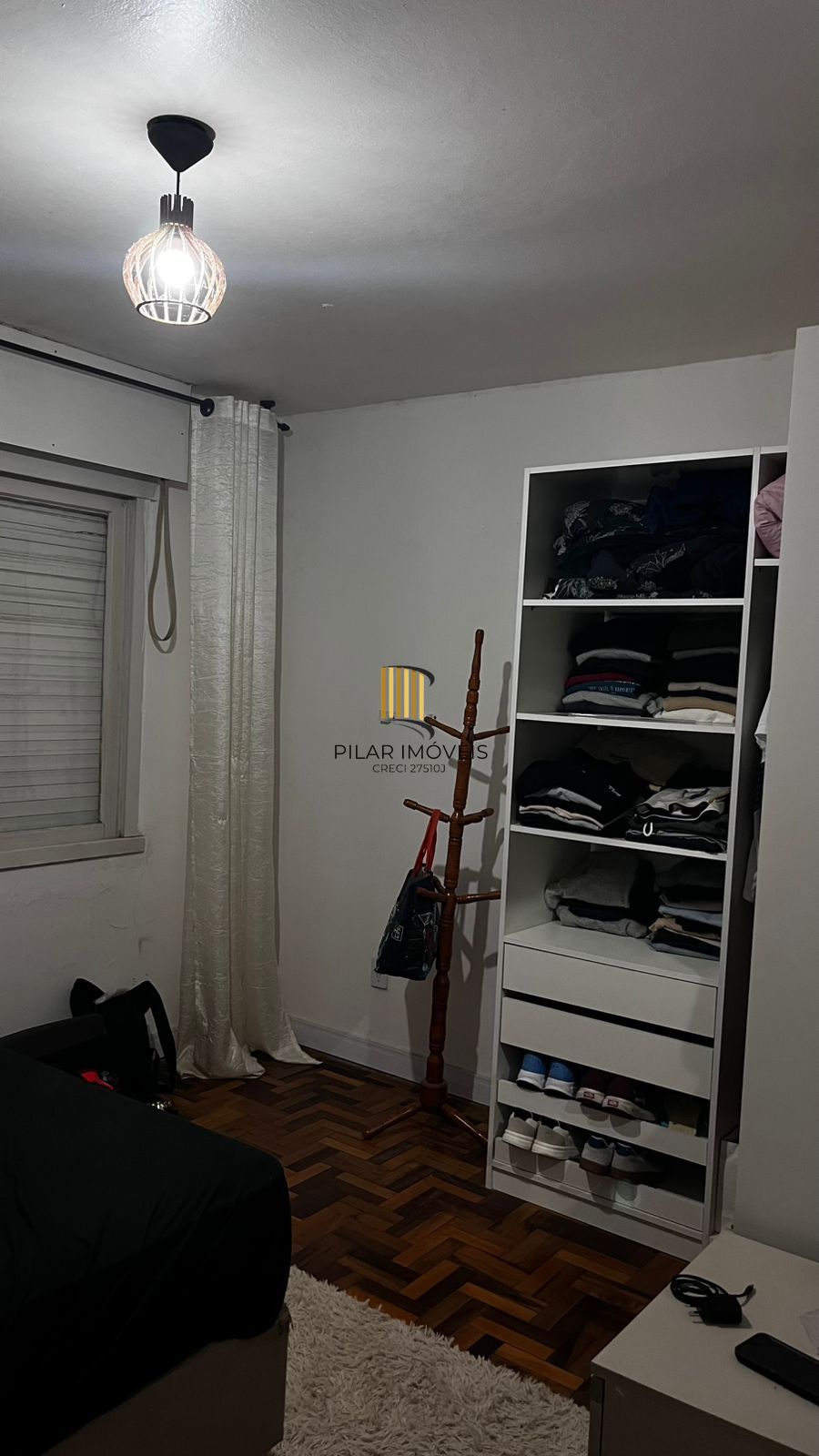 Apartamento 2 quartos, c/móveis planejado, refrigerador e máq. de lavar, sol da manhã,