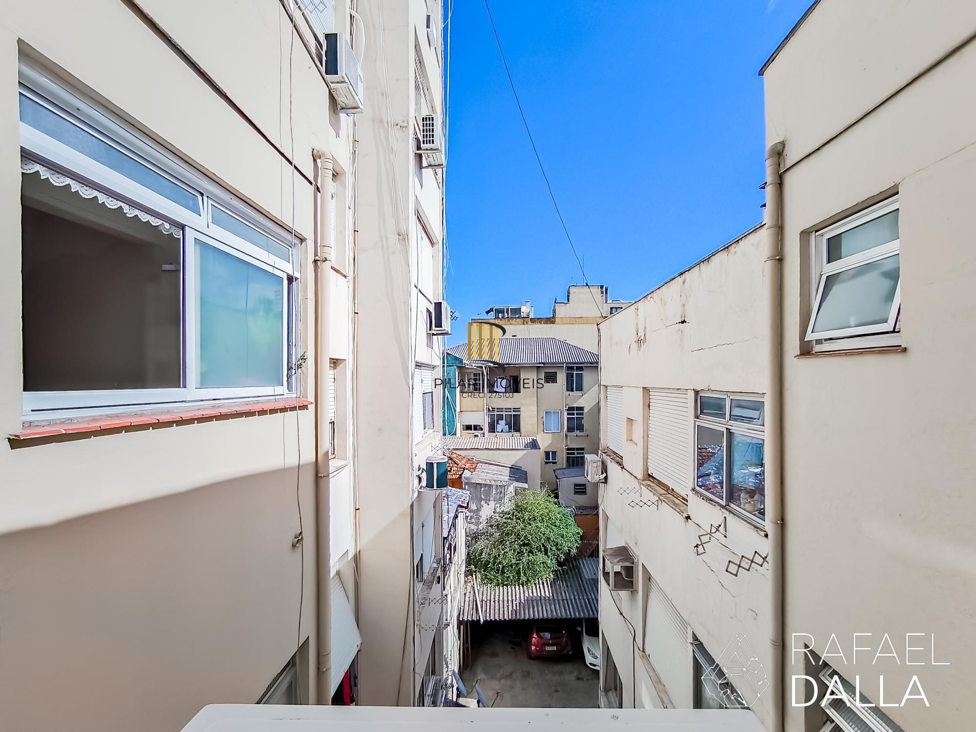 Apartamento 2 dormitórios 80 metros privativos na Cidade Baixa em Porto Alegre RS