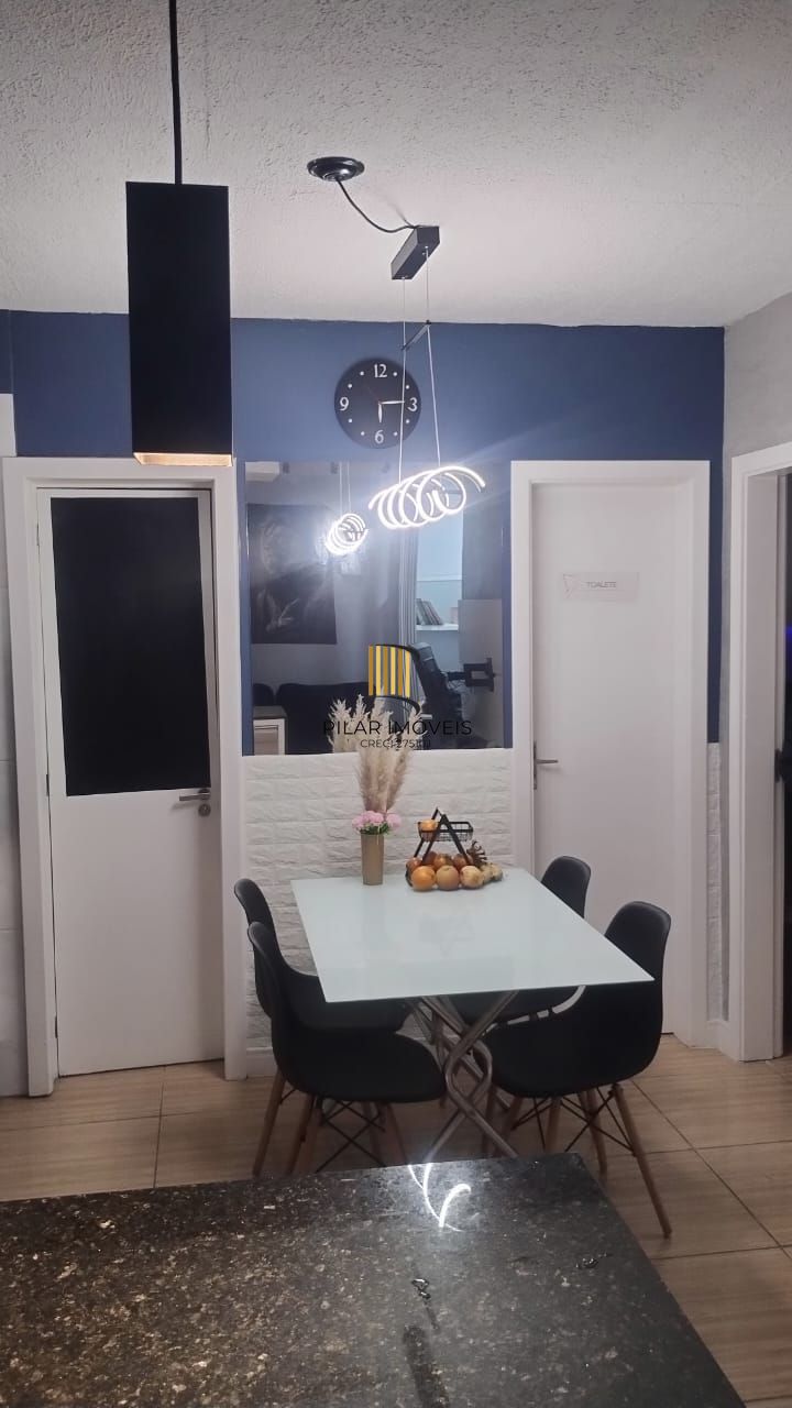 Apartamento 2 dormitórios no bairro Restinga