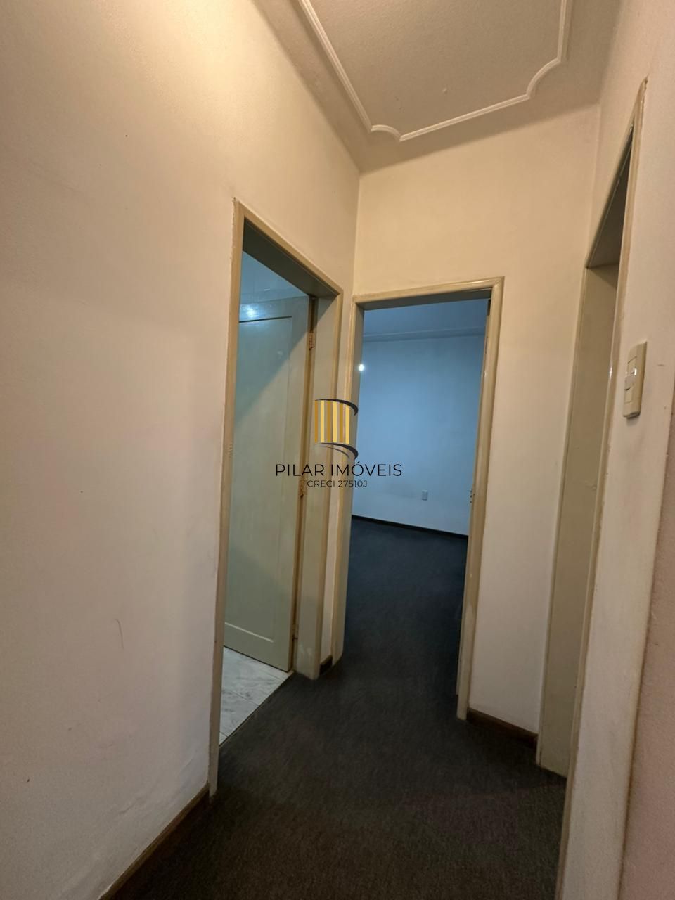 Apartamento 2 dormitórios a venda no Bairro Moinhos de Vento em Porto Alegre RS