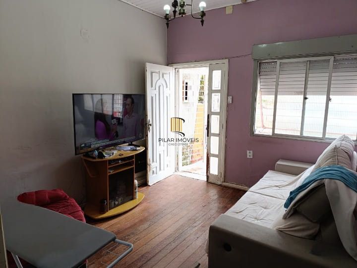 Casa com 3 quartos/dormitorios, vaga/ box garagem, no Bairro Aparício Borges, em Porto Alegre/RS