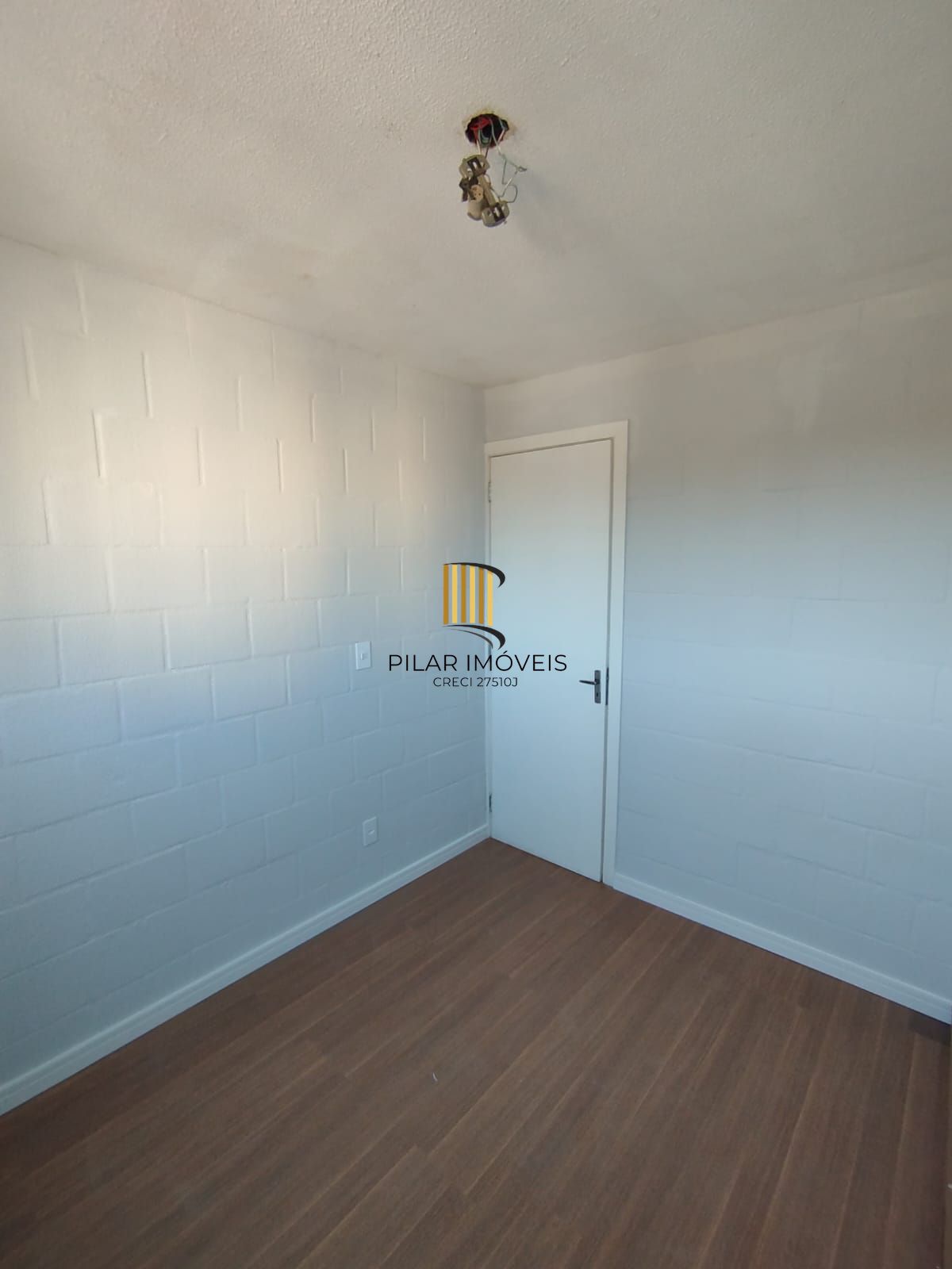 Lindo apartamento reformado - financia 100% pelo MCMV