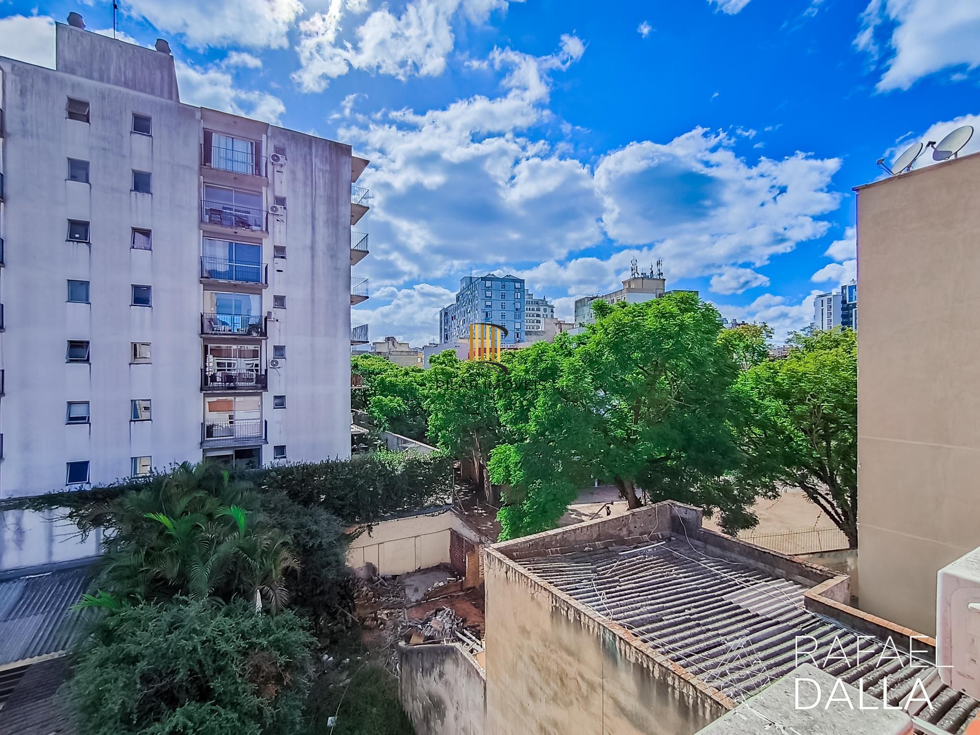 Apartamento 2 dormitórios 80 metros privativos na Cidade Baixa em Porto Alegre RS