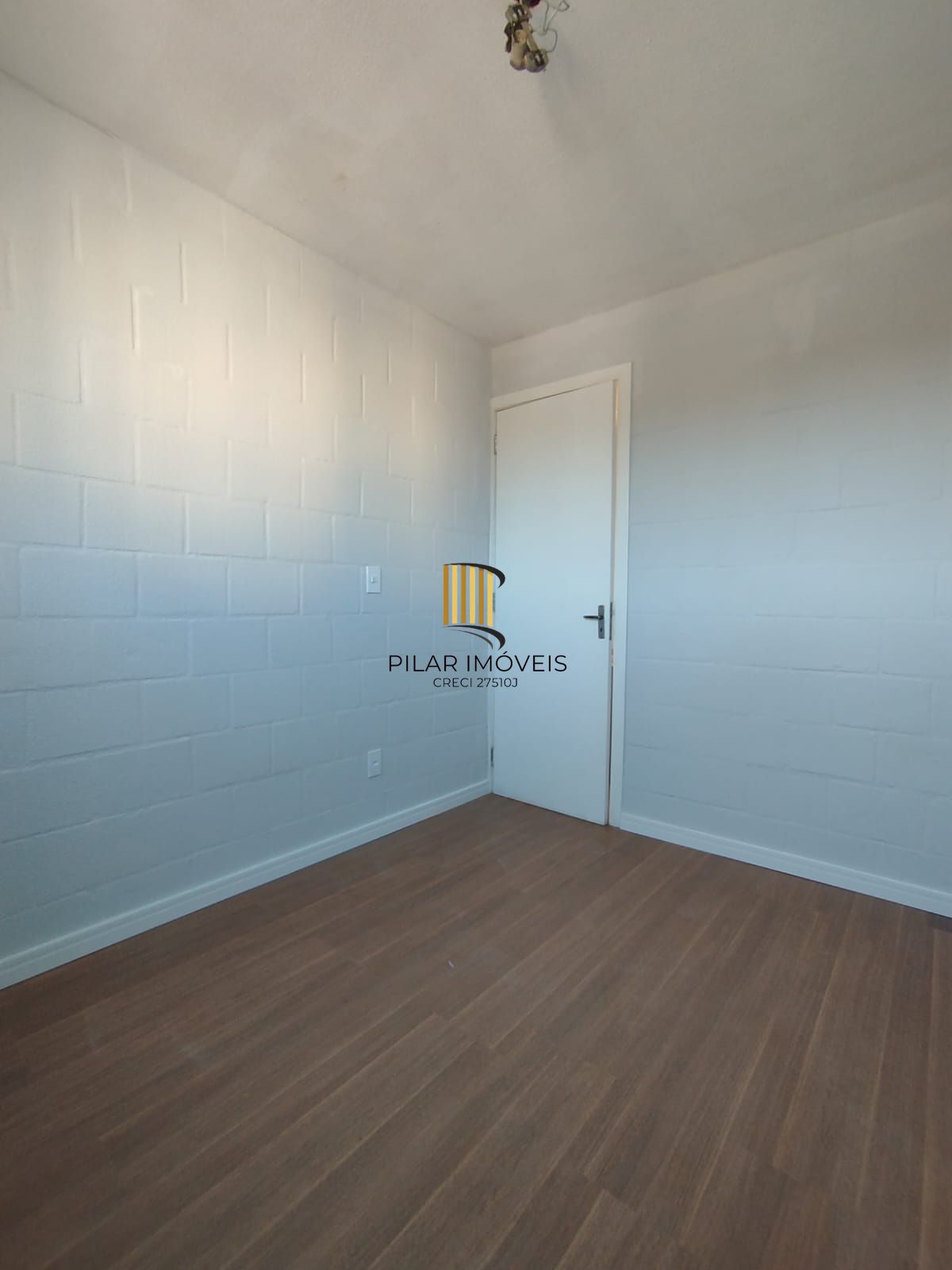 Lindo apartamento reformado - financia 100% pelo MCMV