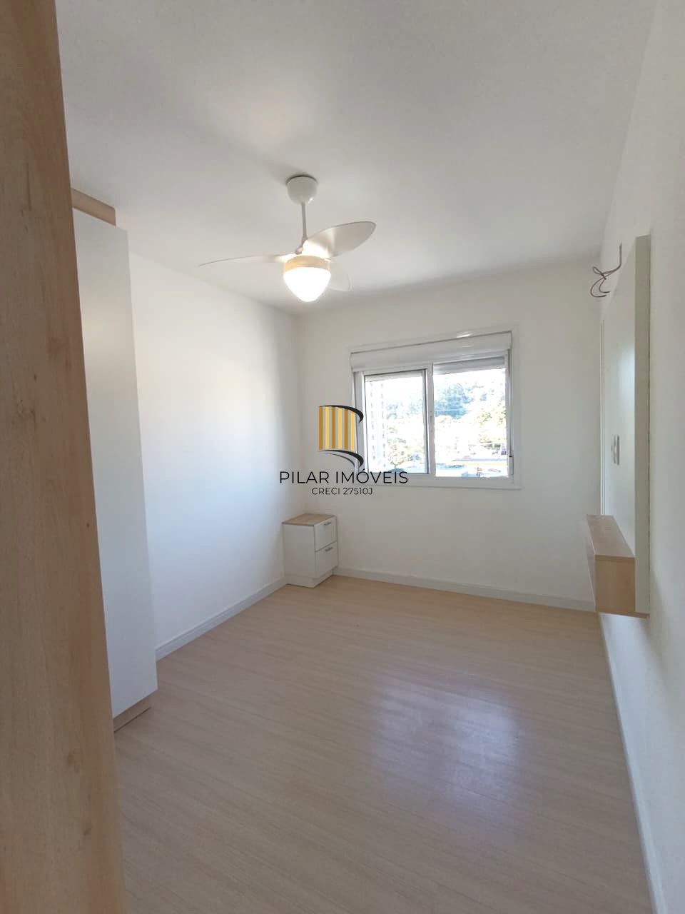 Apartamento 2 dormitórios/quartos, 1 vaga/box, no Bairro Partenon em Porto Alegre RS