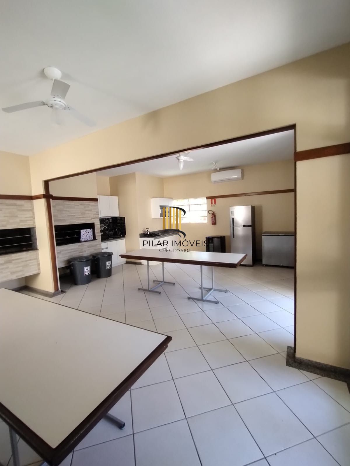 APARTAMENTO TODO REFORMADO COM UMA ÓTIMA LOCALIZAÇÃO Á VENDA!!🔥