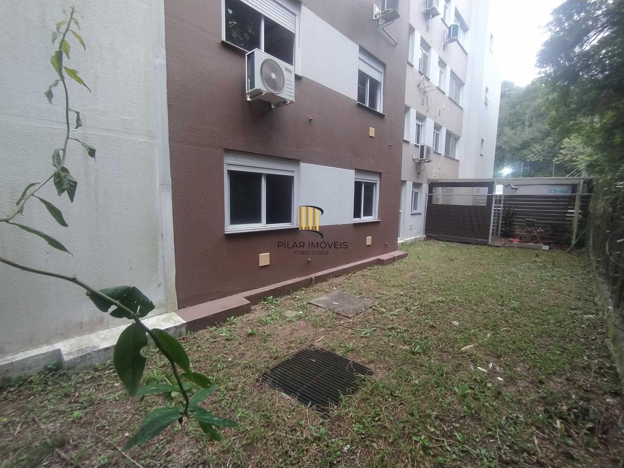 Um pedacinho do interior dentro de Porto Alegre - 2dorm com Pátio Gigante