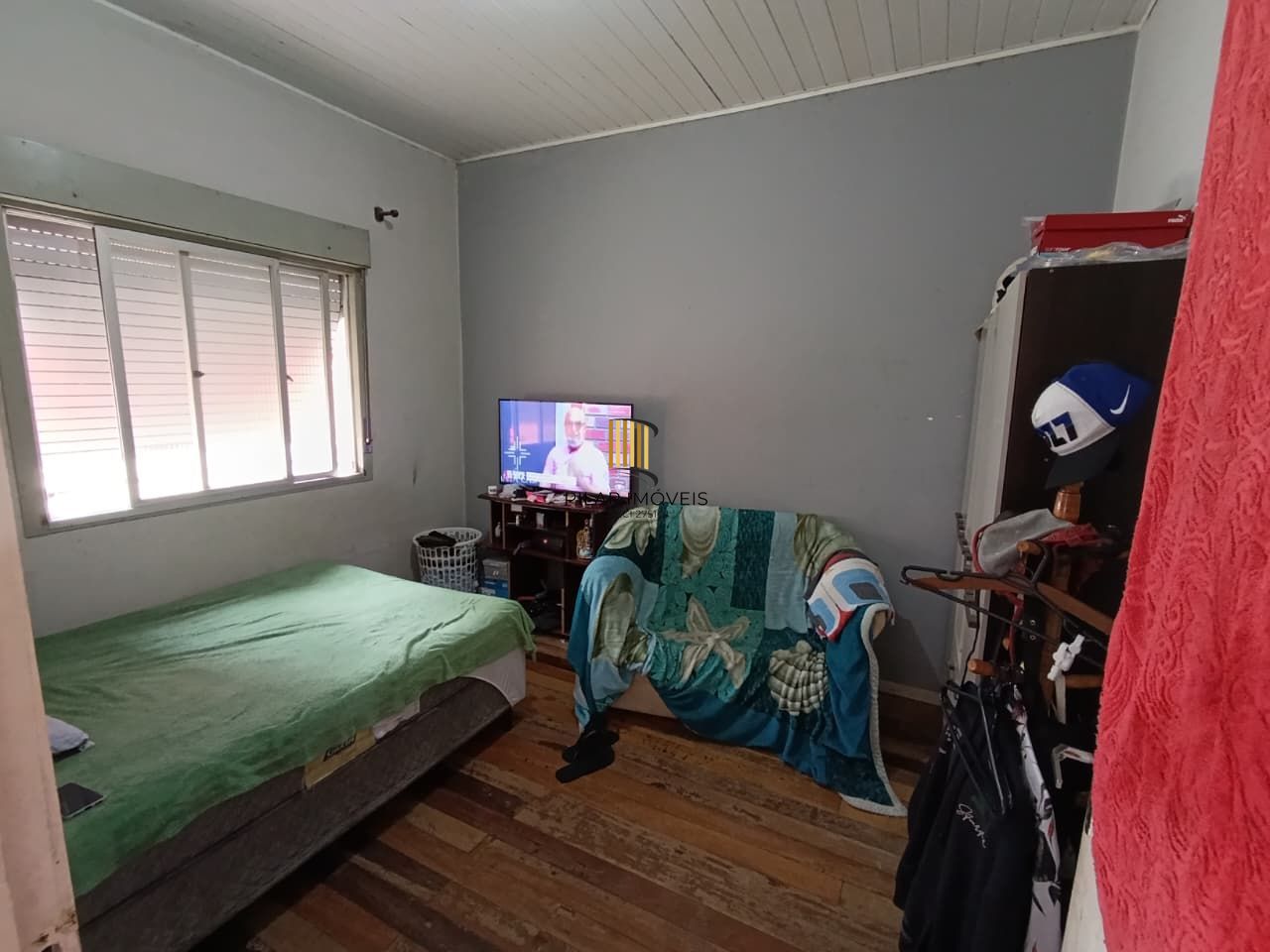 Casa com 3 quartos/dormitorios, vaga/ box garagem, no Bairro Aparício Borges, em Porto Alegre/RS