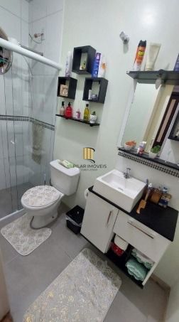 Ótima casa c/3 quartos, suite, 2 vagas e 120m², próximo á Igreja São Jorge