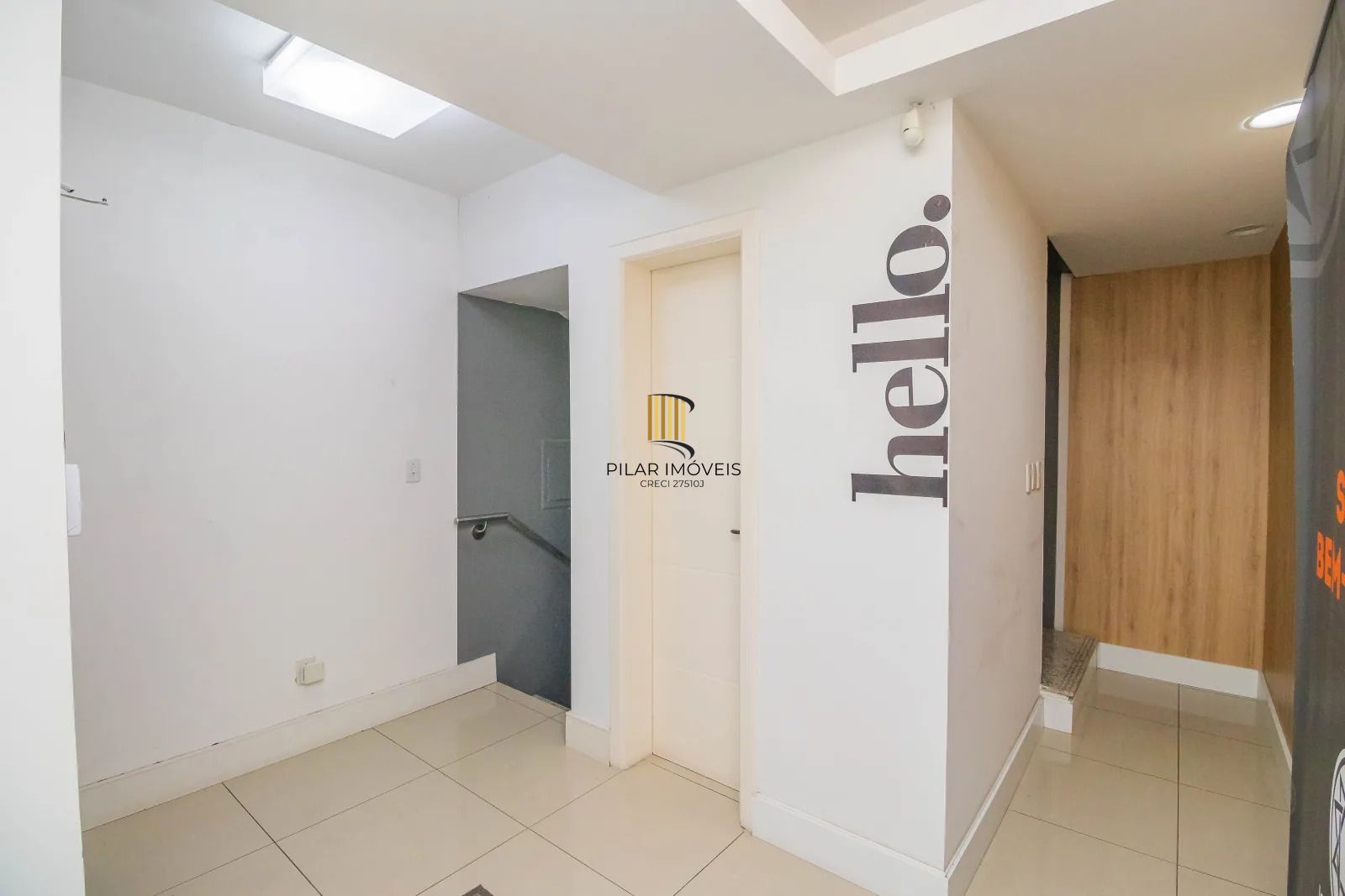 Casa a venda, 4 quartos, 2 vagas, 4 banheiros, Bairro Chacara das Pedras, em Porto Alegre/RS