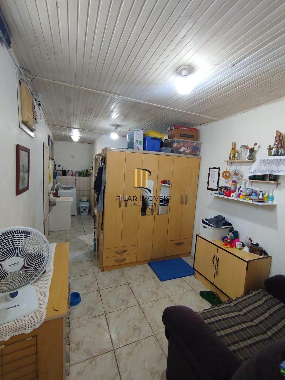 Ótima casa c/3 quartos, suite, 2 vagas e 120m², próximo á Igreja São Jorge