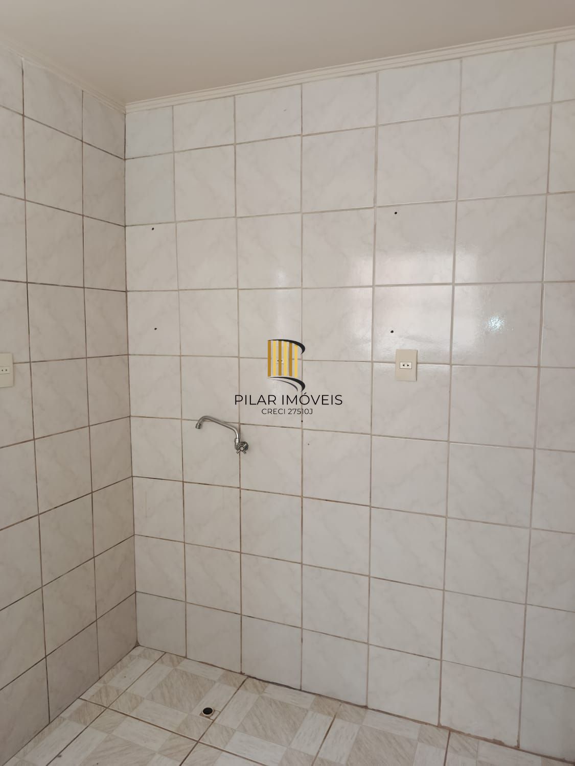 APARTAMENTO 2 DORMITORIOS AV CAPIVARI BAIRRO CRISTAL