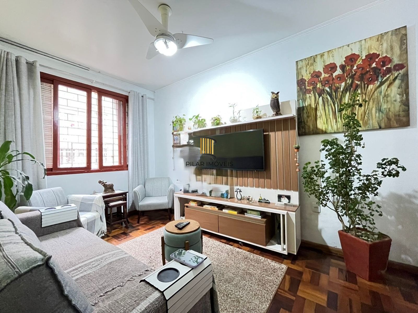 APARTAMENTO 3 DORMITORIOS TRANSFORMADO EM 2 DORMITÓRIOS CIDADE BAIXA