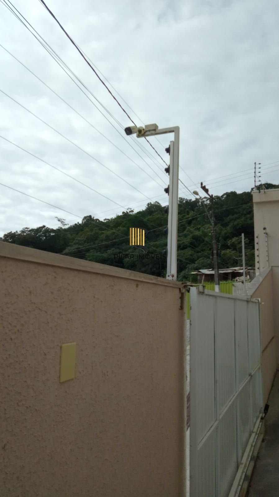 Cobertura 2 Dormitórios com suíte Camboriu SC