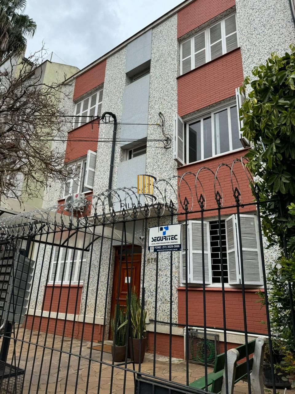 JK Semi-Mobiliado por Apenas R$ 175 Mil!