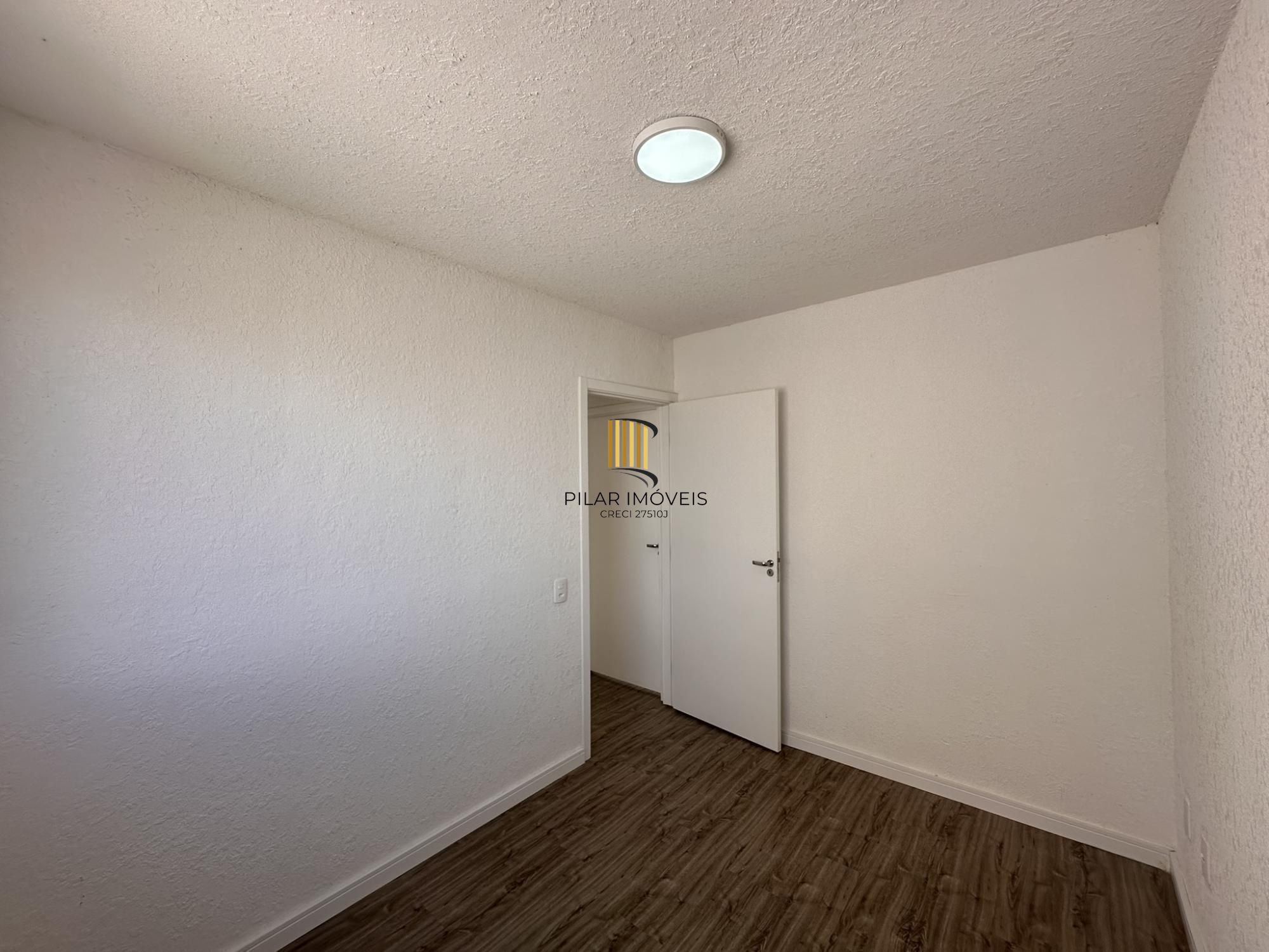 APARTAMENTO 2 DORMITÓRIOS CANOAS