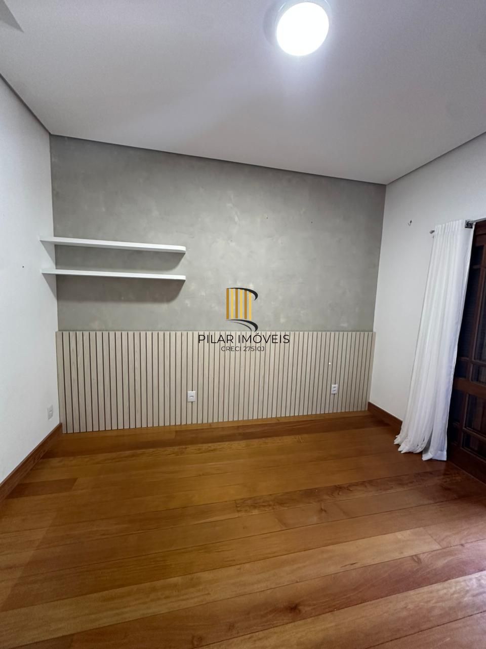 Casa em Condomínio com Espaço Gourmet, Piscina e 3 Dormitórios – Zona Sul