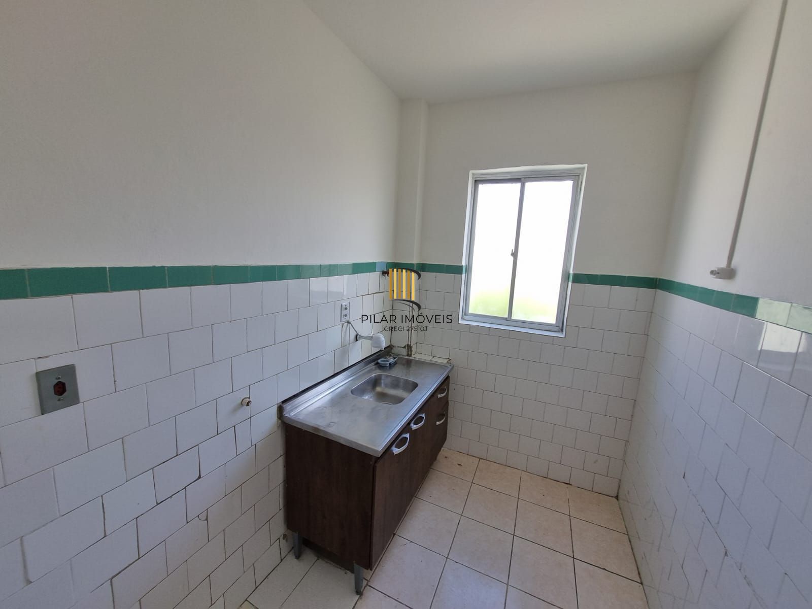 Apartamento à Venda | 1 Dormitório com Terraço | Cidade Baixa