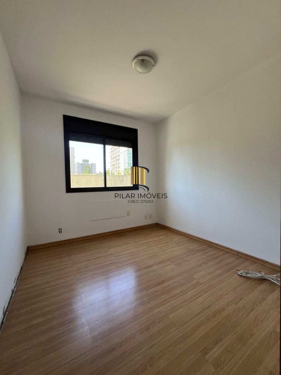 APARTAMENTO 3 DORMITÓRIOS EÇA QUEIROZ PETROPOLIS