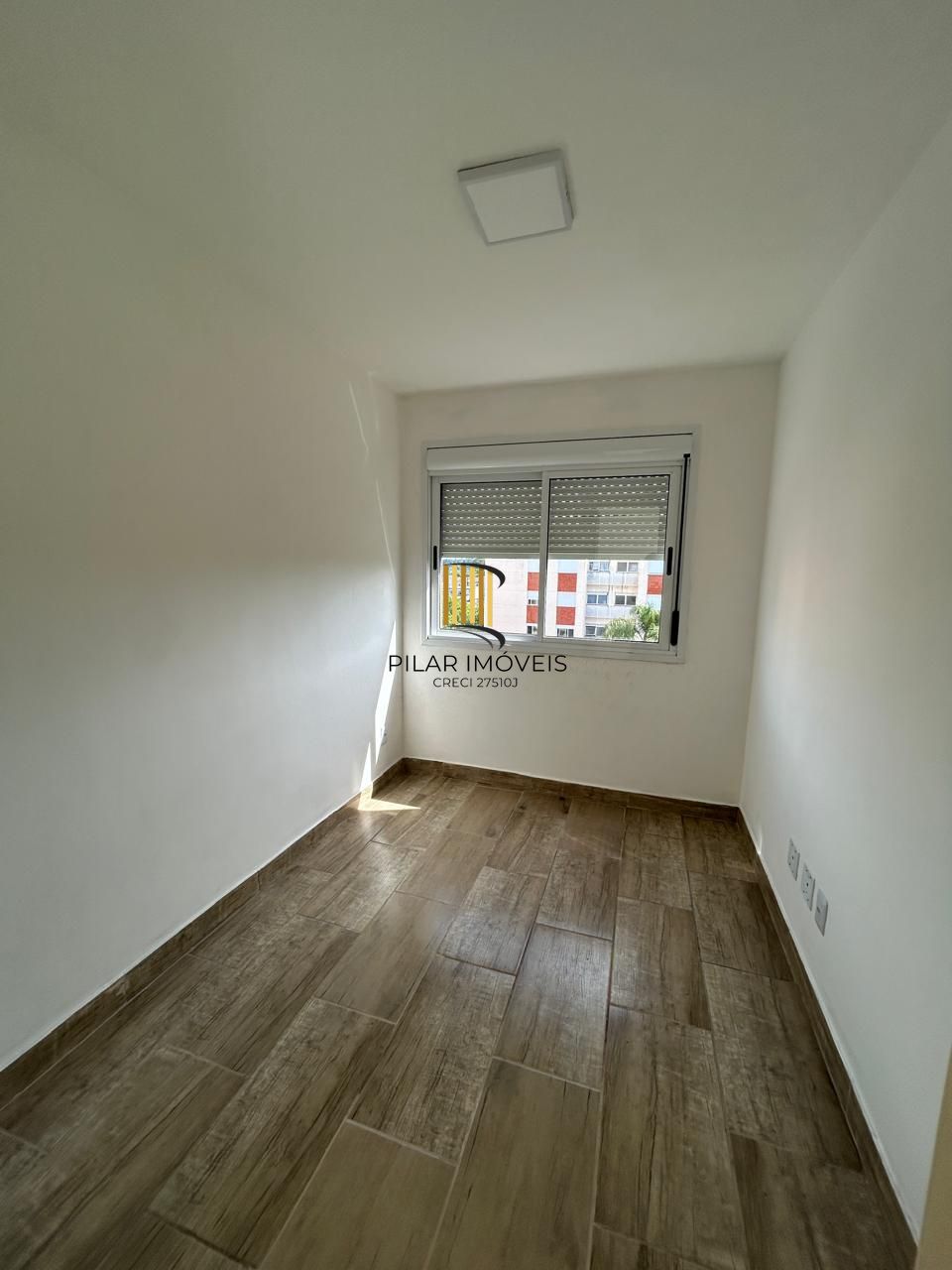 Apartamento  3 dorm  por R$ 238 Mil  Último Andar Vista Livre! Res Campo Dourado