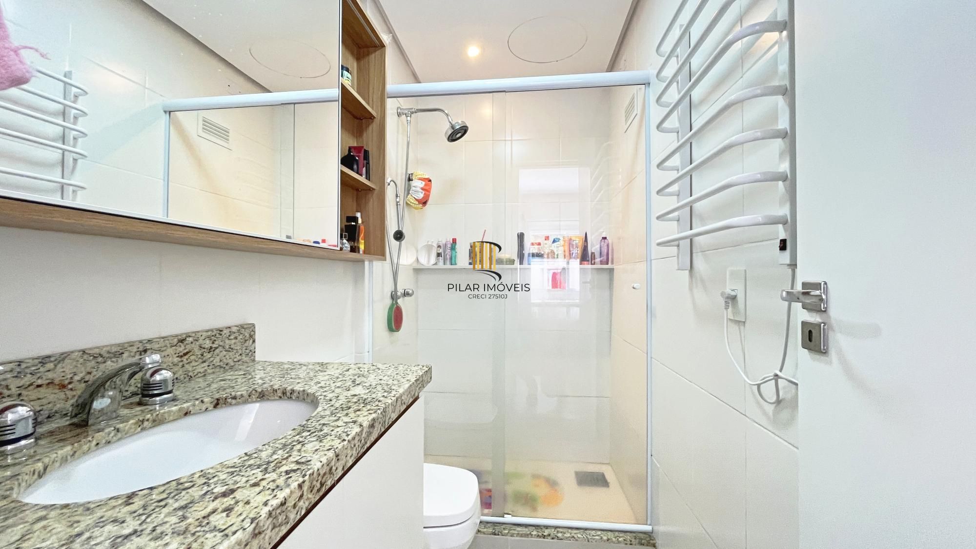 APARTAMENTO 2 DORMITÓRIOS COM SUITE E GARDEN BAIRRO TRITEZA  RUA LANDEL MOURA ZONA SUL PORTO ALEGRE