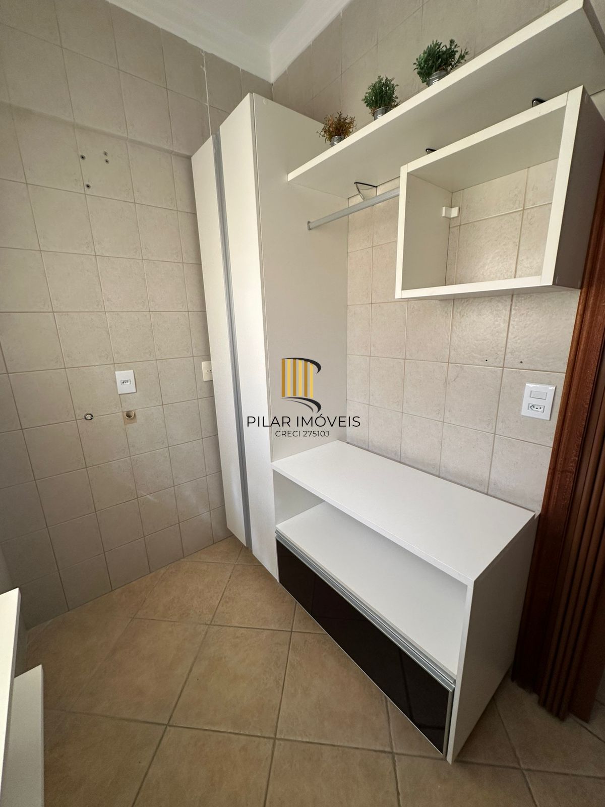 Casa em Condomínio com Espaço Gourmet, Piscina e 3 Dormitórios – Zona Sul