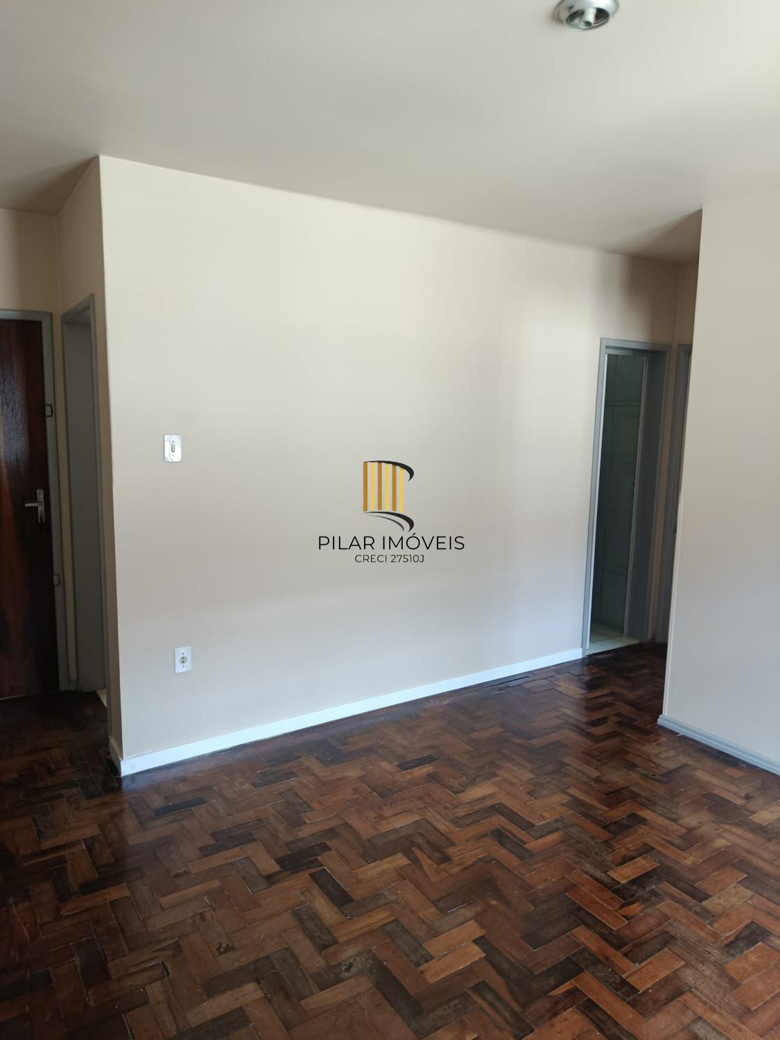 APARTAMENTO 2 DORMITORIOS AV CAPIVARI BAIRRO CRISTAL