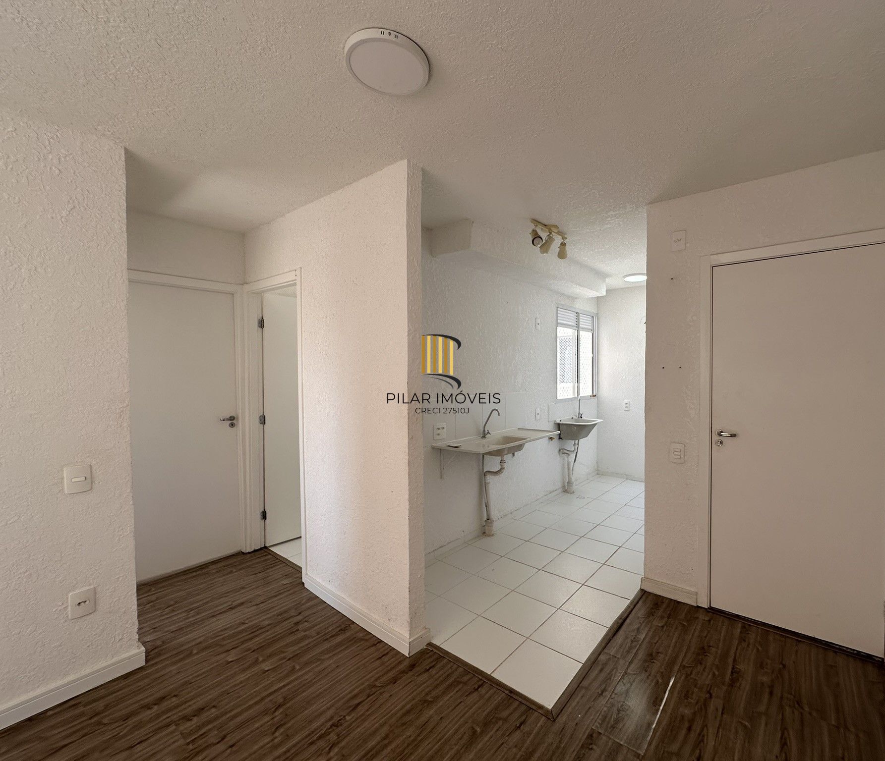 APARTAMENTO 2 DORMITÓRIOS CANOAS