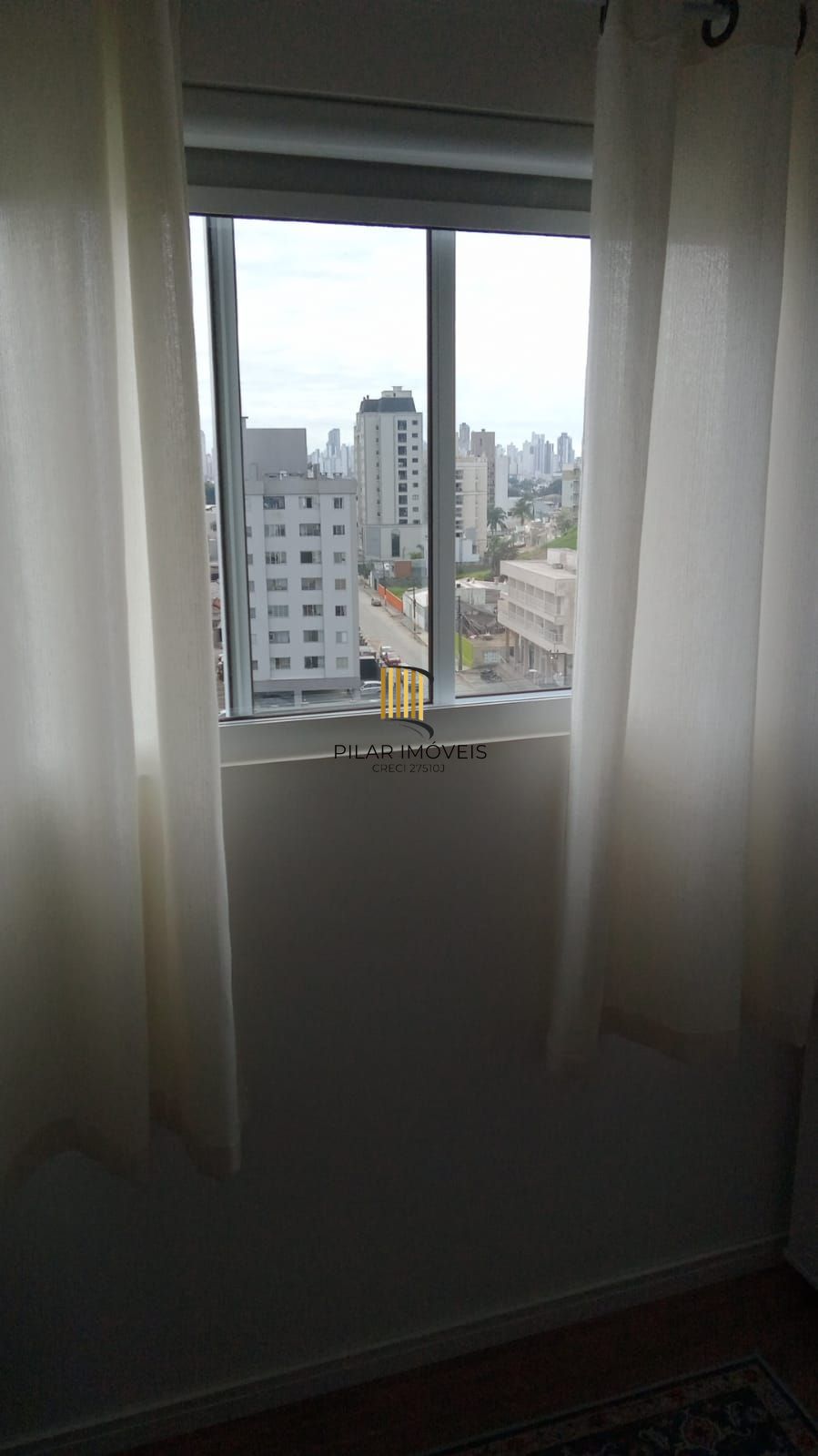 Cobertura 2 Dormitórios com suíte Camboriu SC