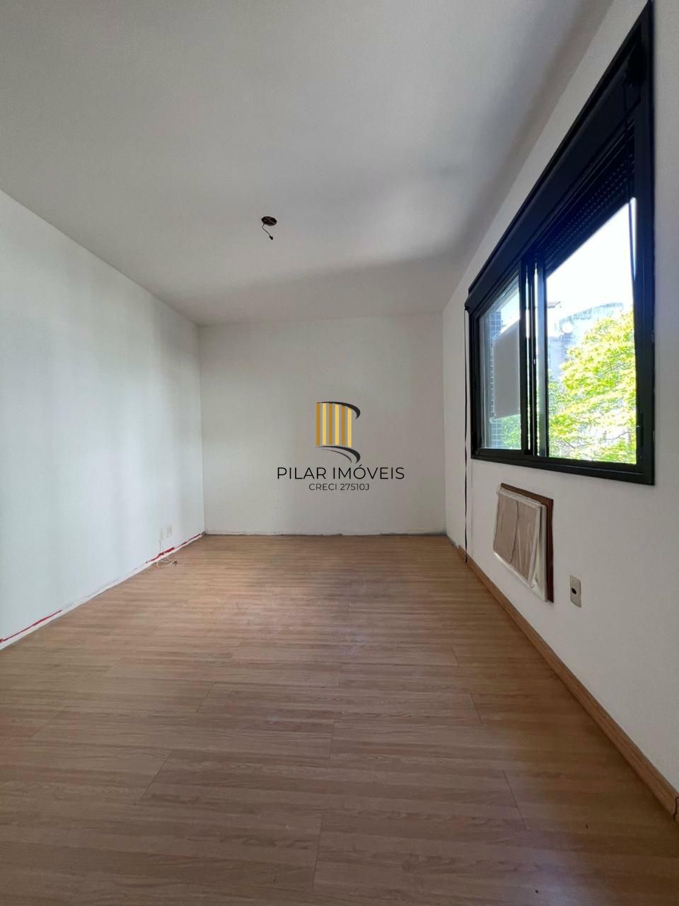 APARTAMENTO 3 DORMITÓRIOS EÇA QUEIROZ PETROPOLIS