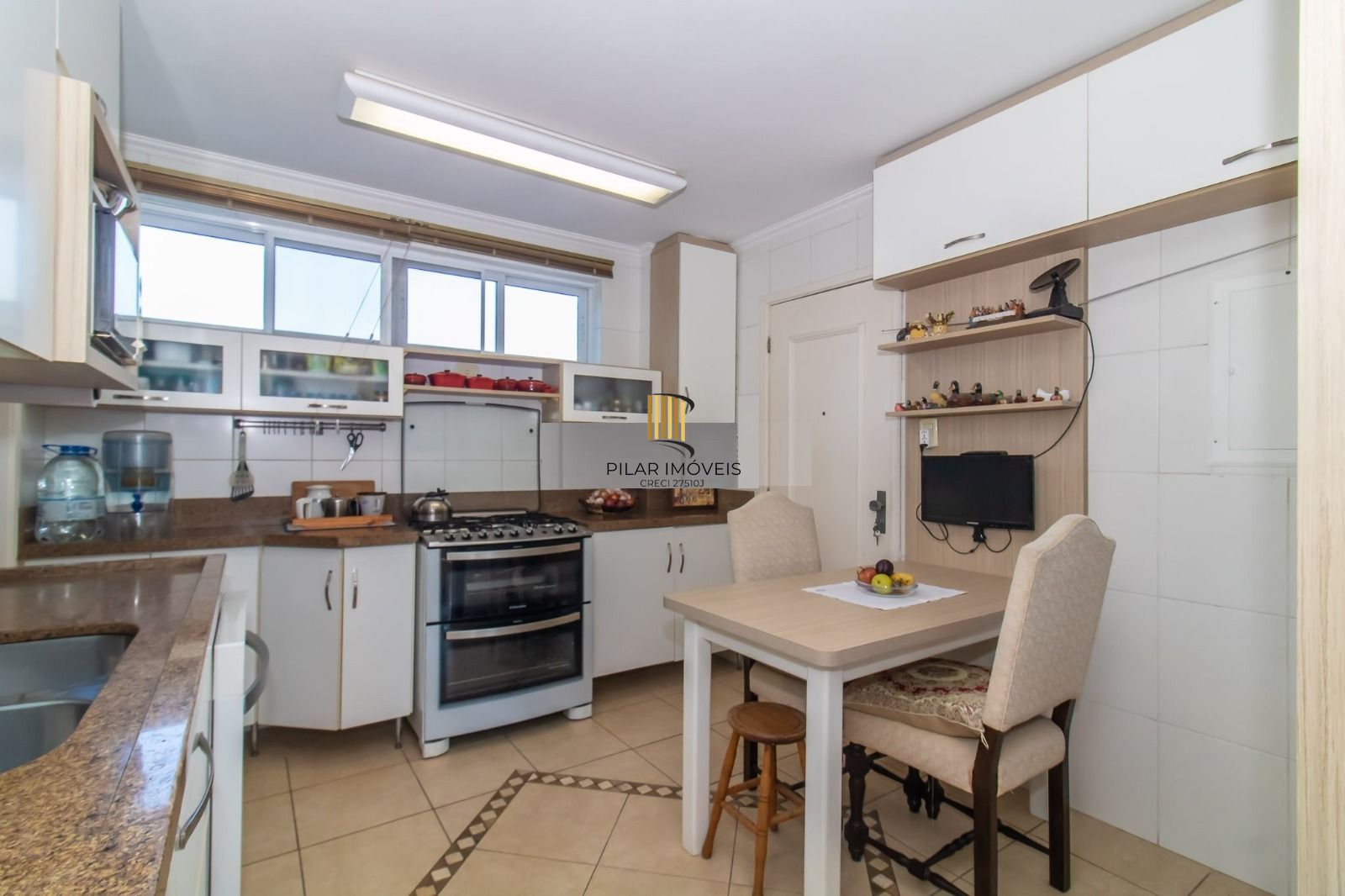 APARTAMENTO 4 DORMITÓRIOS C  1 SUITE  BAIRRO RIO BRANCO PORTO ALEGRE