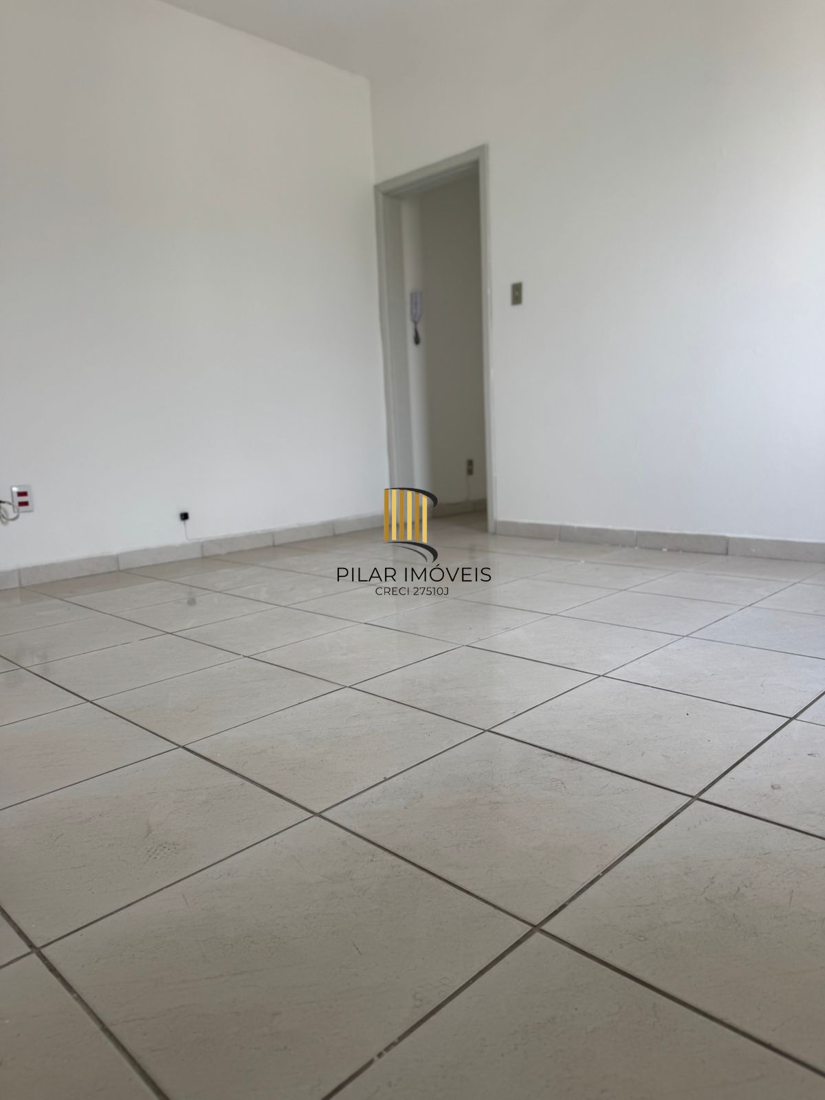 Apartamento Pronto para Morar! 1 Dormitório na Rua Lima e Sila – Apenas R$ 199.000