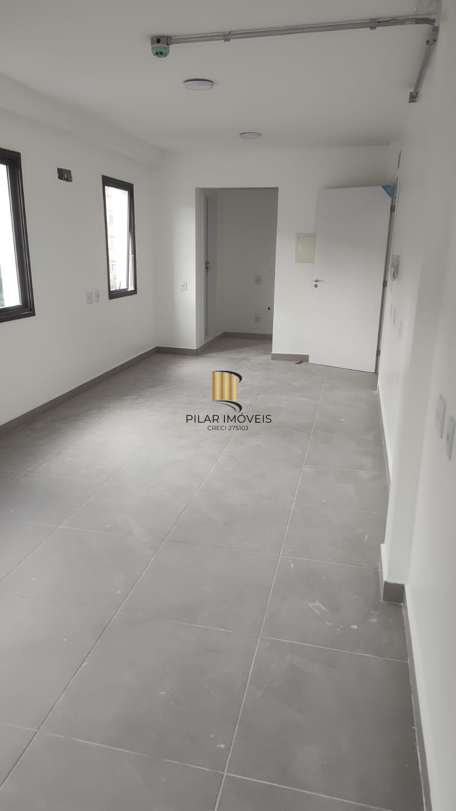 SALA COMERCIAL VENDA RUA PAULINO TEXEIRA PORTO ALEGRE