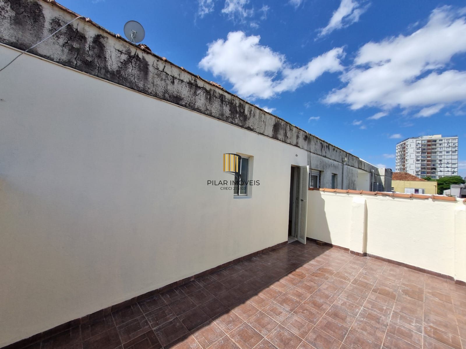 Apartamento à Venda | 1 Dormitório com Terraço | Cidade Baixa