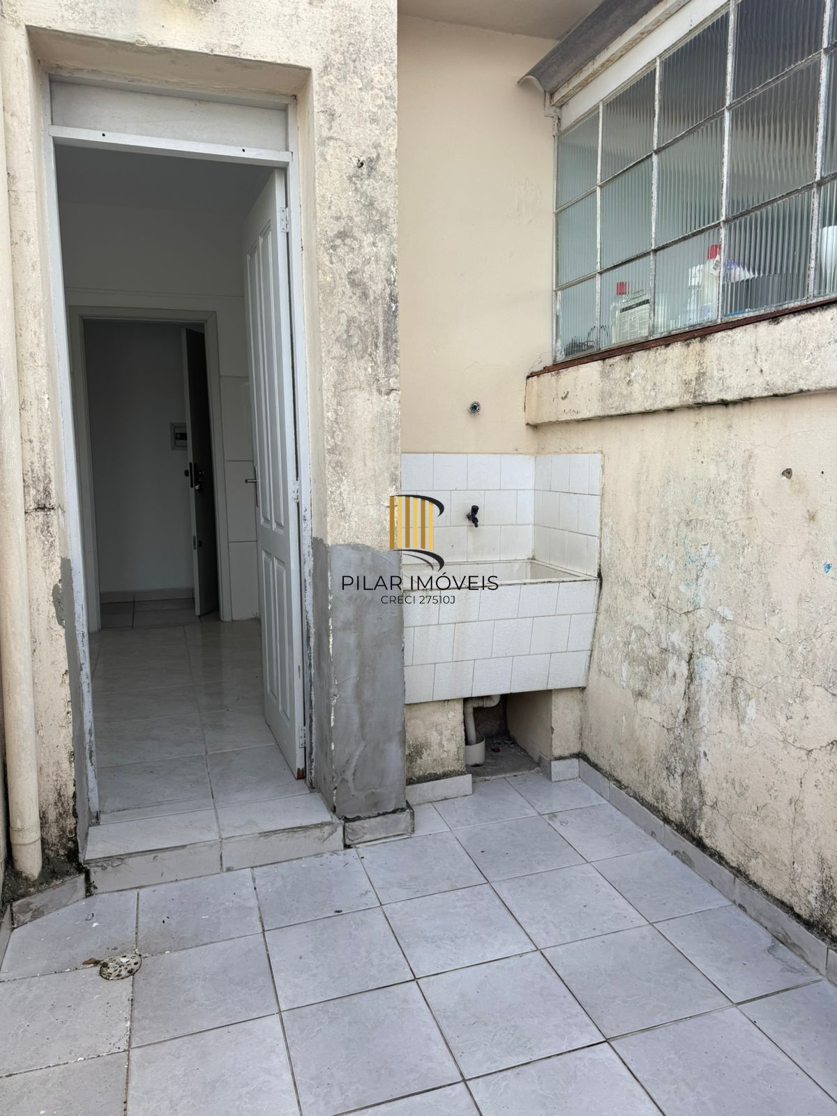 Apartamento Pronto para Morar! 1 Dormitório na Rua Lima e Sila – Apenas R$ 199.000