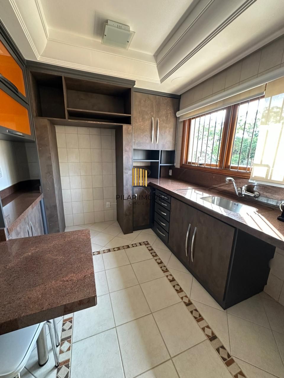 Casa em Condomínio com Espaço Gourmet, Piscina e 3 Dormitórios – Zona Sul