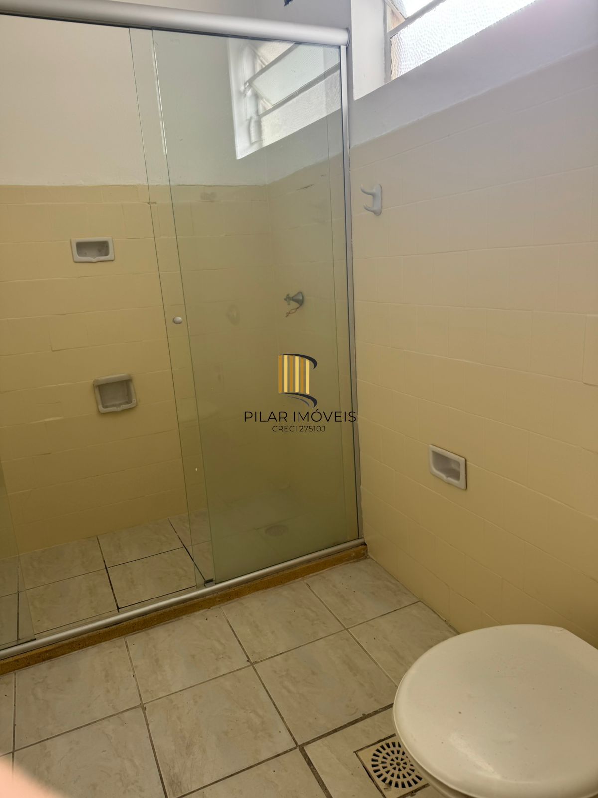 Oportunidade! Apartamento de 2 Dormitórios na Rua Lima e Sila - R$ 299.000