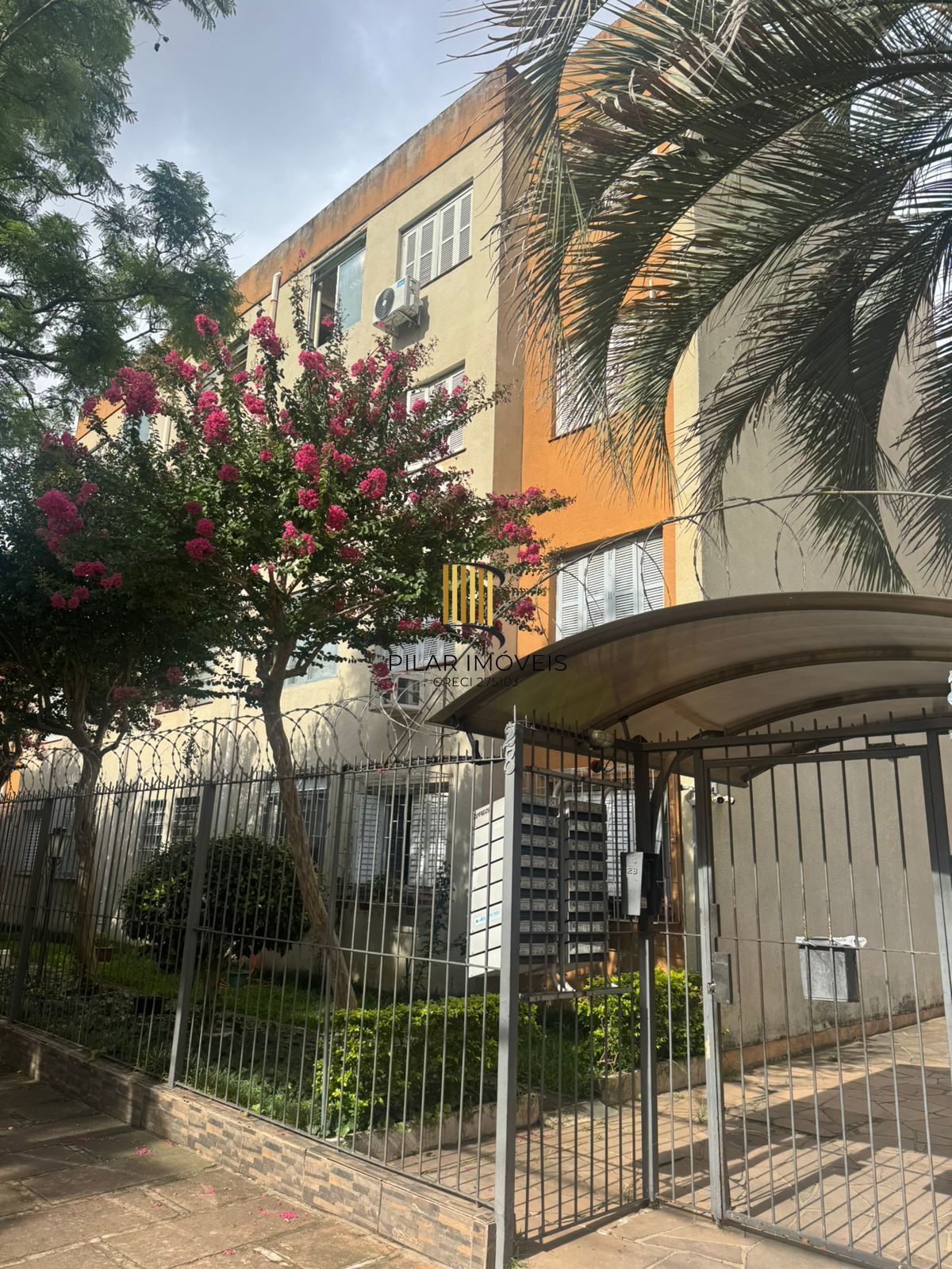 APARTAMENTO 2 DORM RUA JULIO BOCACIO PORTO ALEGRE - Pilar Imóveis