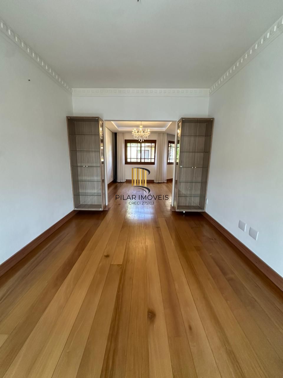 Casa em Condomínio com Espaço Gourmet, Piscina e 3 Dormitórios – Zona Sul