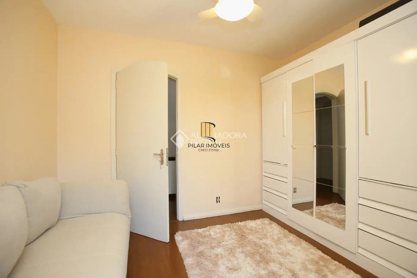 CASA CONDOMINIO 3 DORMITÓRIOS FECHADO ZONA SUL PORTO ALEGRE