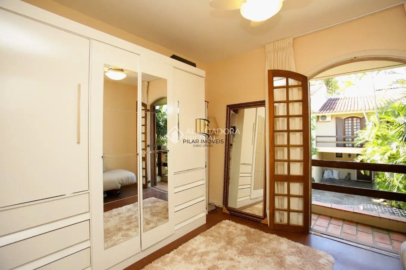 CASA CONDOMINIO 3 DORMITÓRIOS FECHADO ZONA SUL PORTO ALEGRE