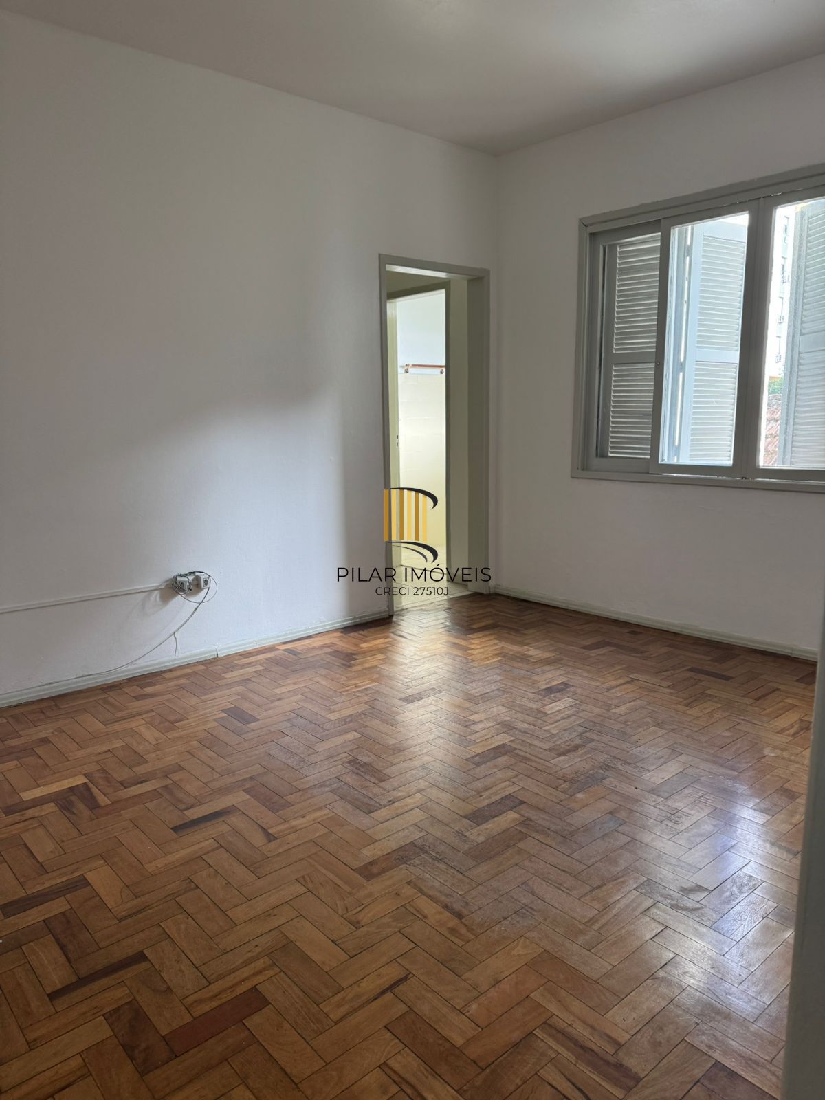 Oportunidade! Apartamento de 2 Dormitórios na Rua Lima e Sila - R$ 299.000