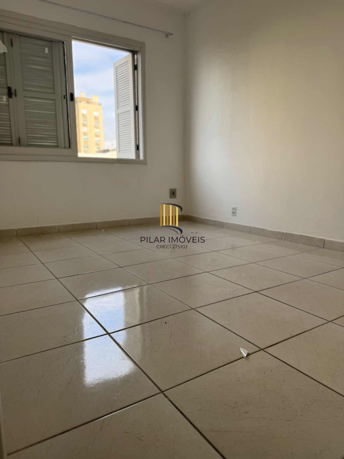 Apartamento Pronto para Morar! 1 Dormitório na Rua Lima e Sila – Apenas R$ 199.000